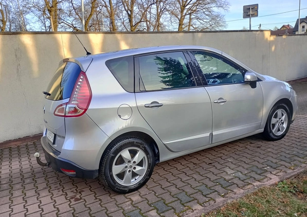 Renault Scenic cena 26900 przebieg: 157000, rok produkcji 2009 z Niepołomice małe 137